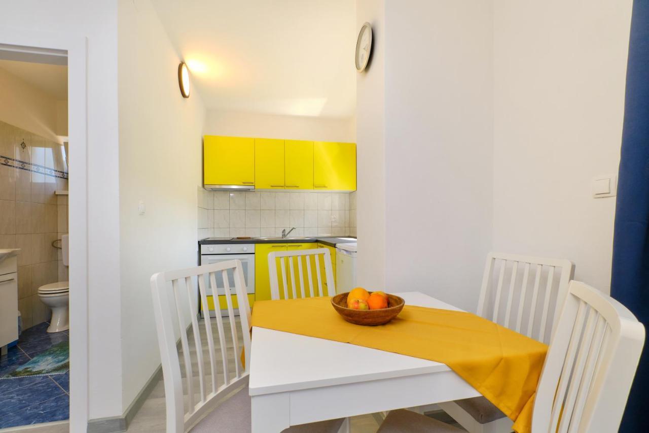 Apartmani Raic Мали-Лошинь Экстерьер фото